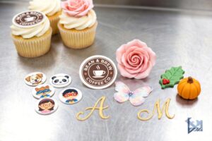 How Do You Source Custom Edible Sugar Toppers in Bulk for Your Bakery Business?